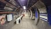 PICTURES/Old Euston Tube Station - London, England/t_20230521_132531.jpg